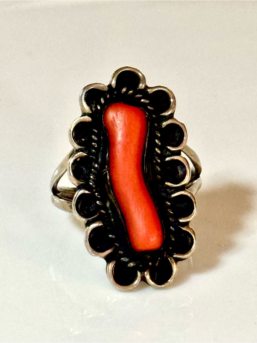 Vintage Native American Navajo Coral Cabochon Ring Size 7.5